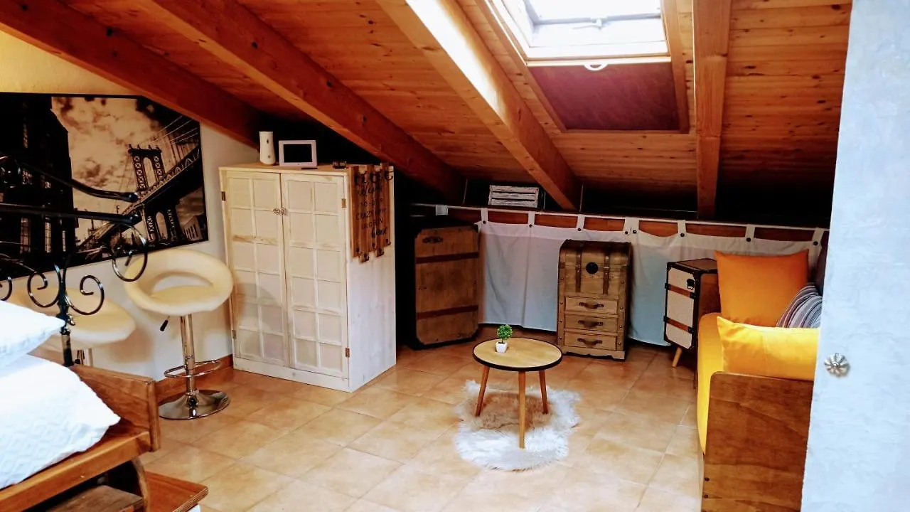 La Casa Di Maya Sassari Apartment