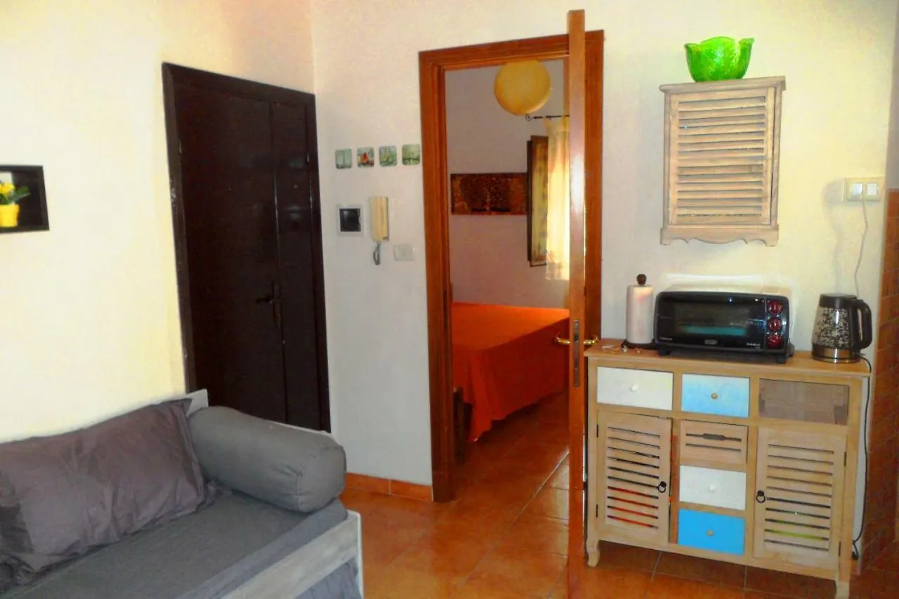 Apartment La Casa Di Maya Sassari